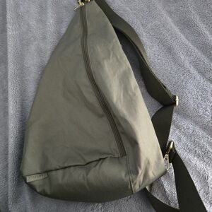 Canvelle Olive Side Bag